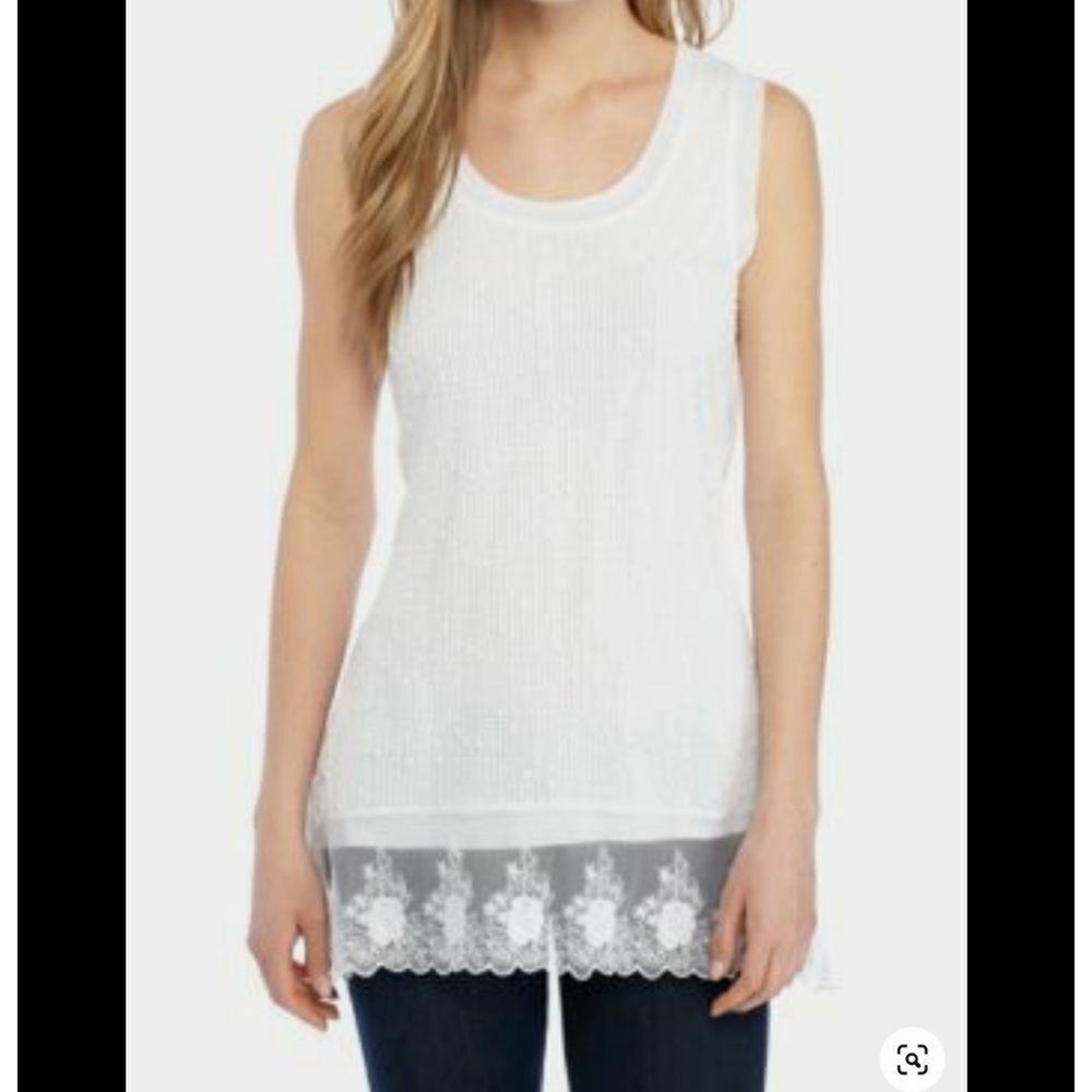 CUPIO MESH OVERLY LACE TRIM SLEEVELESS TOP‎